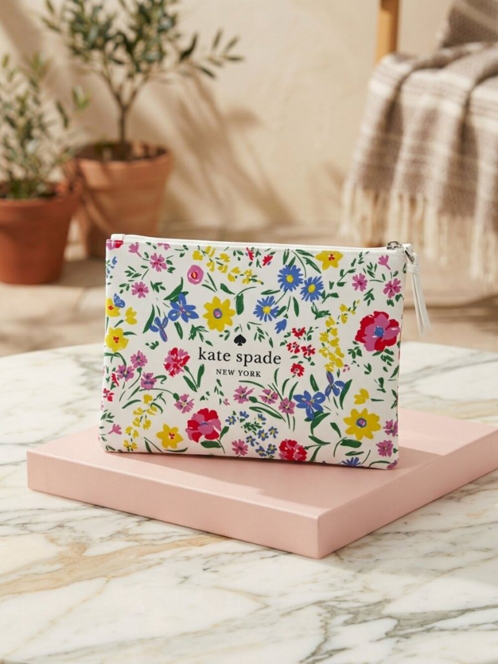 Kate Spade New England Floral Large Cosmetic Pouch White Canvas Zipper Bag